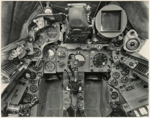 Flight Manual for the English Electric Lightning